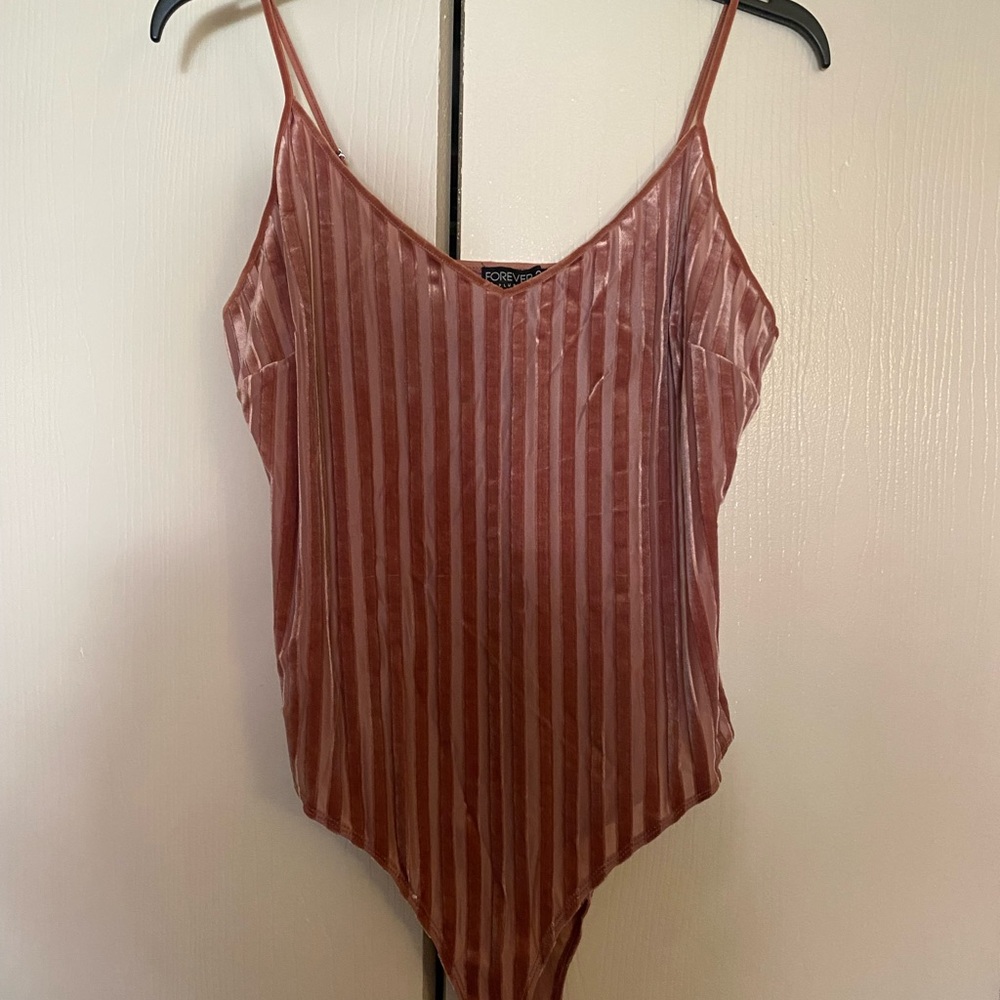 NWT Rose Color Bodysuit